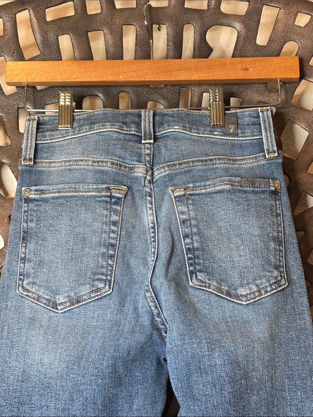 💙 7 For All Mankind High RIse Ankle Skinny Jeans Women’s 23 Distressed 💙 - Picture 3 of 14